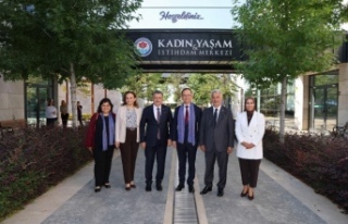 Çin Büyükelçisi Kadın Yaşam Merkezini Ziyaret...