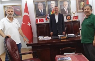 Eski Başkanlar Selimoğlu ve Yayla, Başkan Sivrikaya’yı...