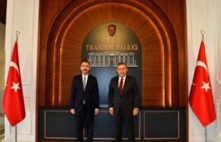 Hacı Osman Hökenekli, Vali Şahin’e Veda Etti
