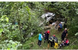 Sürmene'de Trafik Kazası: 1 Ölü, 4 Yaralı