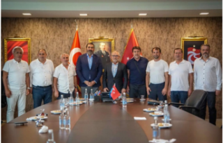 Trabzonspor yönetimi TÜFAD heyetini ağırladı