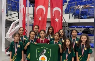Araklı Belediyesi Spor kulübü şampiyon oldu