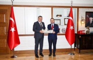 BAKAN GÜRLEK’TEN TRABZON BÜYÜKŞEHİR BELEDİYESİ’NE...