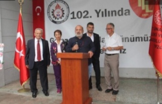 Başkan Temel Kofoğlu katılımcılara teşekkür...