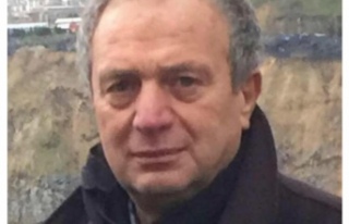 Özyurt hoca Hakka yürüdü.