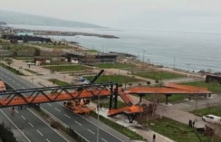 Arsin’de trafik kazası üç yaralı
