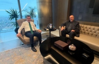 Başkan Cantemur Başkan emiroglu’nu kabul etti.