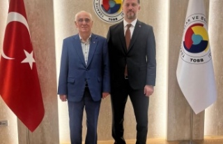 Başkan Eren, Turizmci Güven’i Tebrik Etti
