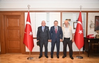 BAŞKAN GENÇ, ŞEHİT AİLELERİNİ AĞIRLADI
