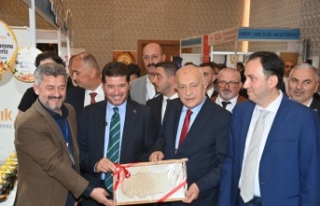 BAŞKAN VEKİLİ GÜLAY: ARICILARIMIZI DESTEKLEMEYE...
