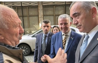 İYİ’ler Of’ta vatandaşı mitinge davet ettiler.