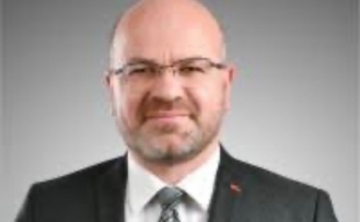 Başkan İskender’den anlamlı davranış.