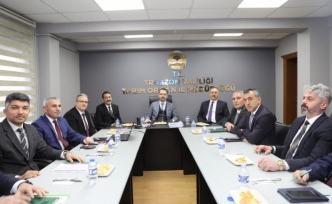 Kokarca Masaya Yatırıldı