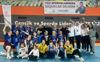 KUZEYİN KIZLARI, PLAY OFF’U GARANTİLEDİ