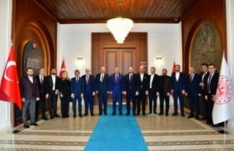 MÜSİAD’tan vali Şahin’i ziyaret