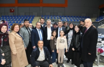 BAŞKAN GENÇ, BEŞİKDÜZÜ’NDE VATANDAŞLARLA GÖNÜL SOFRASINDA BULUŞTU
