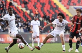 Fenerbahçe mağlubiyetin ardından Gaziantepspor galibiyeti iyi geldi.