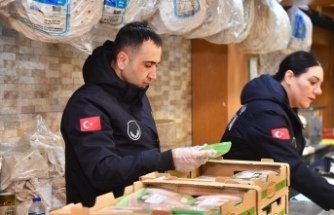 ORTAHİSAR ZABITASI, RAMAZAN ÖNCESİ GIDA İŞLETMELERİNİ DENETLİYOR