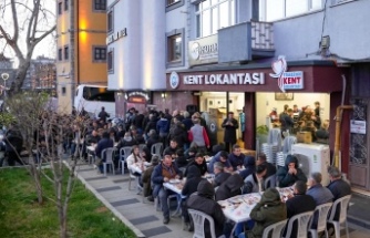 RAMAZAN’IN GÜZELLİKLERİ ORTAHİSAR’IN İFTAR SOFRALARINDA YAŞANIYOR