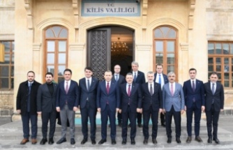 BAŞKAN GENÇ’TEN SURİYE’DE ÇADIR KENTE ZİYARET