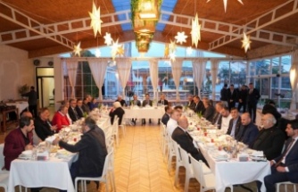 BAŞKAN KAYA, CHP TRABZON ÖRGÜTÜNÜ İFTARDA AĞIRLADI