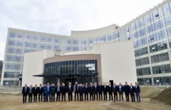 Adil Karaismailoğlu Trabzon Şehir Hastanesi’nde İncelemede Bulundu