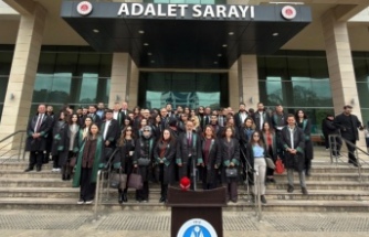 Trabzon barosu’ndan adliye önünde tepki