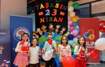 BİLİM MERKEZİ 23 NİSAN’DA DOLDU TAŞTI