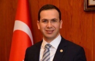 Av.Salih Cora bakan uraloğlu’na teşekkür etti.