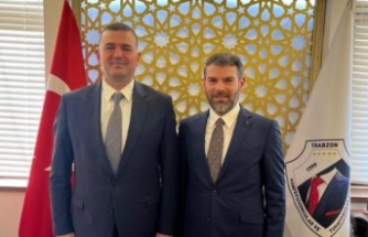 Başkan Sivrikaya Başkan Eren’i ziyaret etti