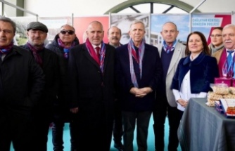 Başkan yavaş ortahisar Belediye standında.