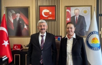 Başkonsolos Demirel Başkan Çebi’yi ziyaret etti.