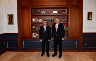 Bölge müdürü Demirci vali Şahin’i ziyaret etti