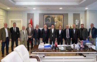 Genel Başkan yardımcısı zeybek Başkan Kaya’yı ziyaret etti