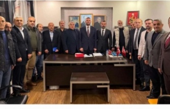 İl başkanı Sivrikaya ilçe başkanı Turgut’u ziyaret etti.