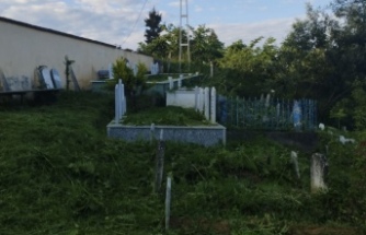 BÜYÜKŞEHİR’DEN BAYRAM ÖNCESİ MEZARLIKLARDA KAPSAMLI TEMİZLİK