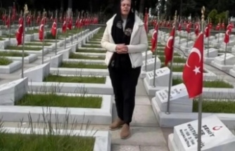 Av.Suiçmez şehitliği ziyaret etti