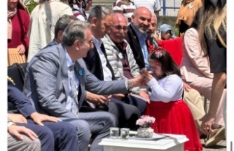 Başkan Azizoğlu ''Sevgi Engel Tanımaz''