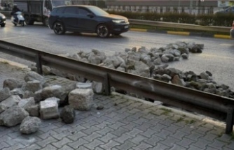 Büyükşehir Belediyesi’nin protesto ettiler.