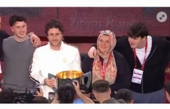 Hoca Olarak ilk Kupam, İnşallah Devamı Gelir