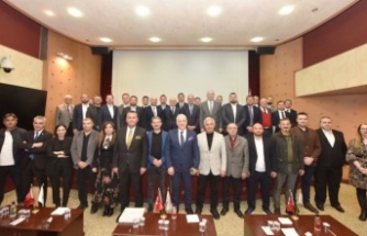 İş Bankası Yönetim Kurulu Başkanı Adnan Bali, TTSO'da iş dünyası ile bir araya geldi