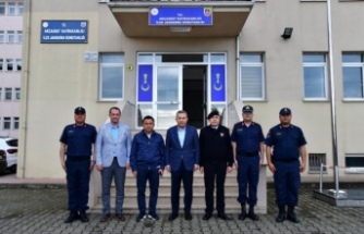 Vali Şahin Akçaabat jandarma Komutanlığı’nı ziyaret etti.