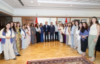 BAŞKAN GENÇ’TEN TÜRK DÜNYASINA TRABZON DAVETİ