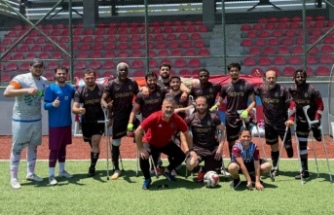 BÜYÜKŞEHİR AMPUTE’DEN 10 GOLLÜ ZAFER