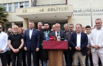 CHP’liler Çarşıbaşı gençlik Merkezi’ni mahkemeye verdiler.