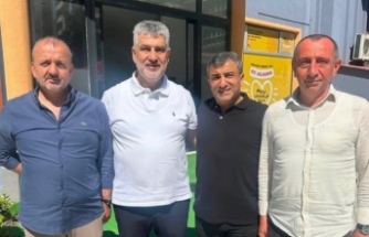 Milletvekili Büyükaydın’ı eski dostları ziyaret etti.