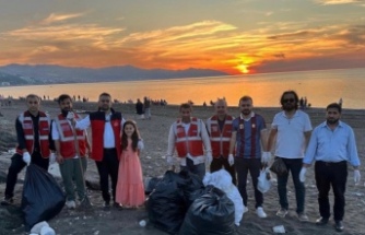 SP’li gençler 5 haziran çevre gününde çöp topladılar