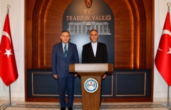 Trabzon Valisi Tahir Şahin’i İran İslam cumhuriyeti Ankara büyükelçisi ziyaret etti.