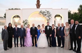Yılmaz ve Kerem ailesinin mutlu günleri