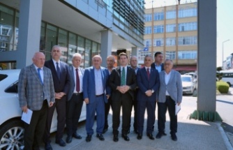 BÜYÜKŞEHİR BELEDİYE MECLİSİNDE HAKARET EDEN FARUK KANCA ÖZÜR DİLEMEYİNCE, BAŞKAN KAYA VE CHP’Lİ ÜYELER TOPLANTIYI TERK ETTİ